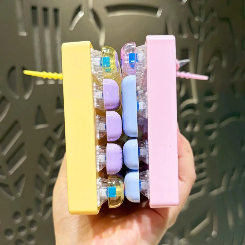 26 Gitter Spielzeug-Clicker-Schlüsselanhänger, Stressabbau-Tastatur-Schlüsselanhänger, Dekompressions-Fidget-Spielzeug, Rucksack-Anhänger, Charms, Geschenk – Detail 17