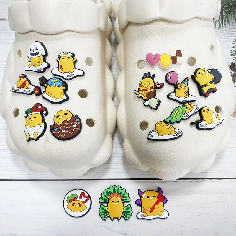 Sanrio-abalorios para Zapatos de diseño, accesorios para zapatos de jardín, zuecos con hebilla, sandalias de decoración, regalo para hombre y mujer, 16 piezas