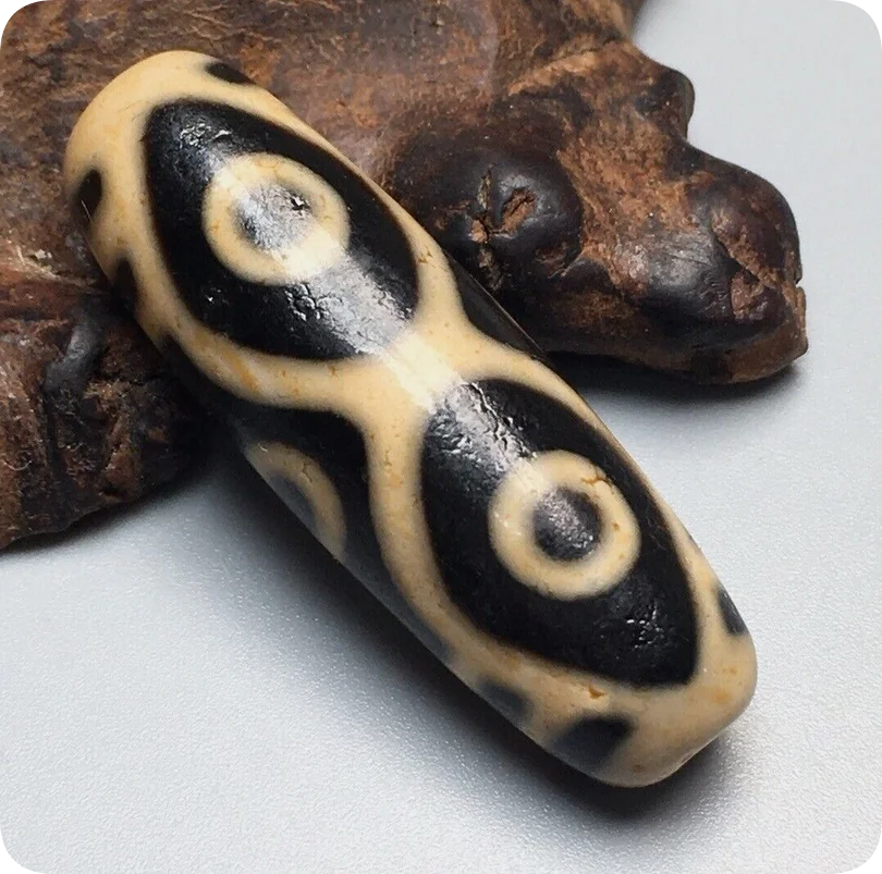 Unique Tibetan Old Oily Agate Dzi 6 Dragon Eyes Bead Pendant 37mm S0921