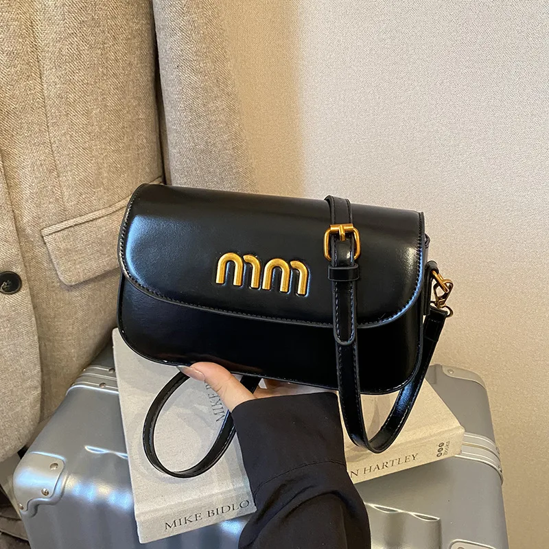 Version niche design shoulder bag women's trend fashion personality small square bag high-end light luxury bag messenger bag