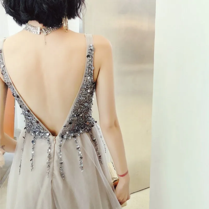 

Heavy beaded collar slit long adult dress for banquets