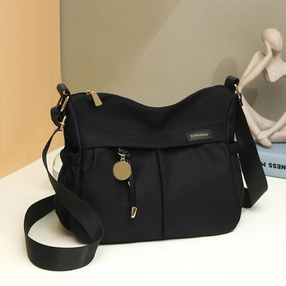Lässige Nylon-Umhängetasche, leichte, einfarbige Umhängetasche, große Kapazität, Einzelschultertasche für Damen – Detail 19