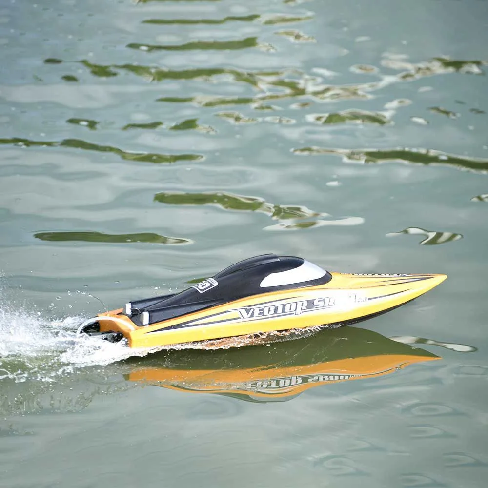 VOLANTEXRC Vector SR80 Pro Brushless RC Boat 50MPH High-Speed Auto Roll Back Waterproof RTR for Adults & Kids 798-4P