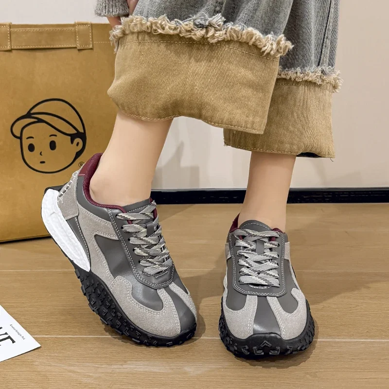 Sepatu Wanita 2025 Sepatu Vulkanisasi Wanita Bertali Sepatu Platform Ujung Bulat Sepatu Wanita Kasual Luar Ruangan Warna Campuran