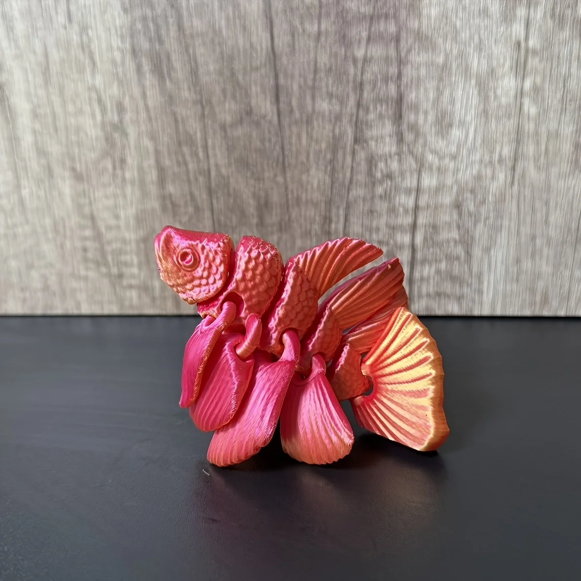 تمثال ديكور سمكة مطبوع ثلاثي الأبعاد - تصميم معقد مستوحى من الرسوم المتحركة، ديكور منزلي داخلي/خارجي من البلاستيك المتين لجميع القديسين