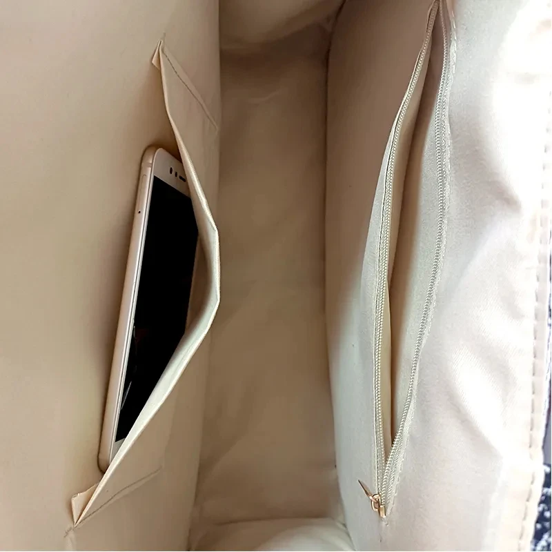 JIOMAY Fashion Trends Beach Bag for Women Animal Print Handbag Travel Inner Pocket with Zipper Embroidery Shopper Shoulder Bag
