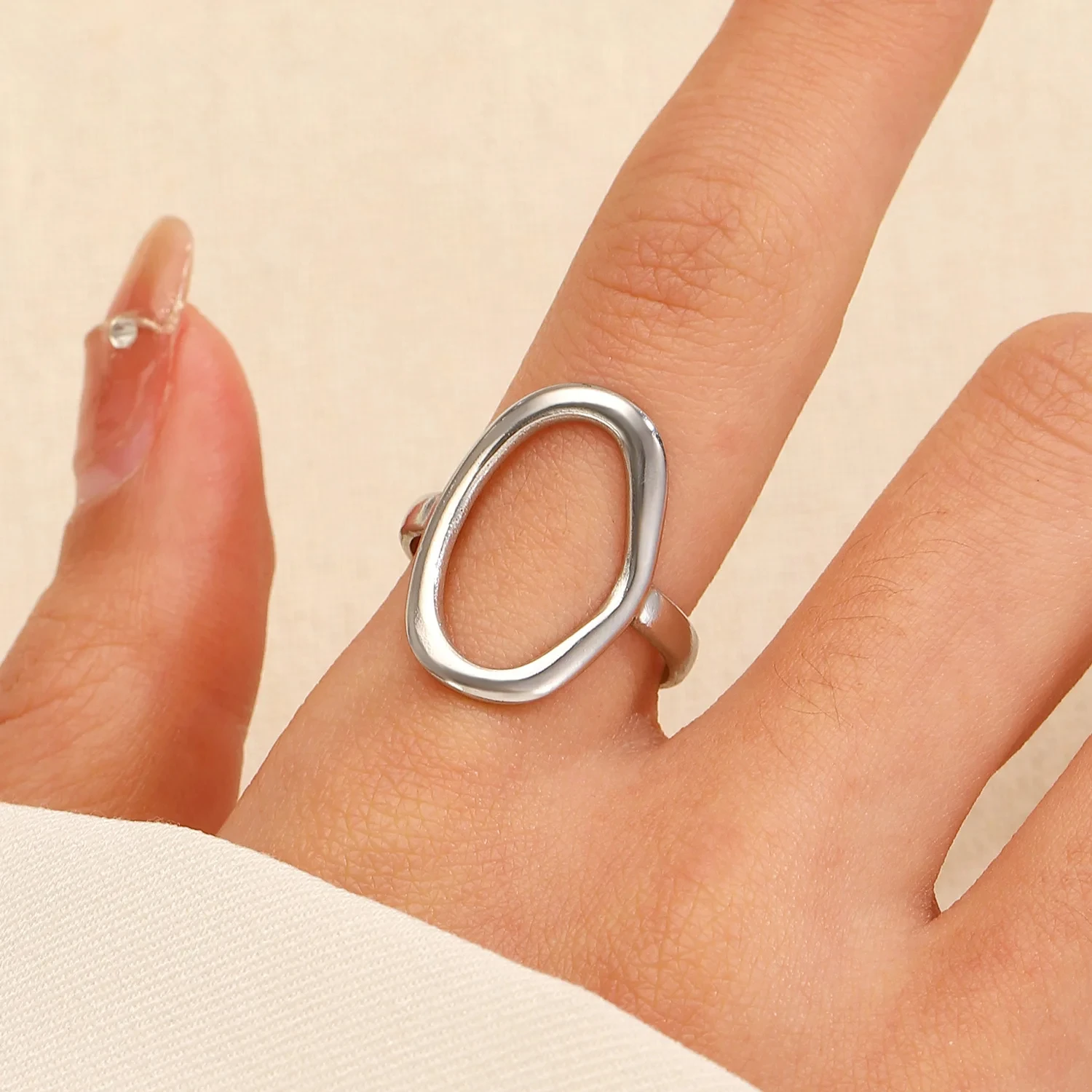 Hollow Ring for Women Gold Color Geometric Oval Rings Opening Female Jewelry Simple Accessories Silver Color image 3