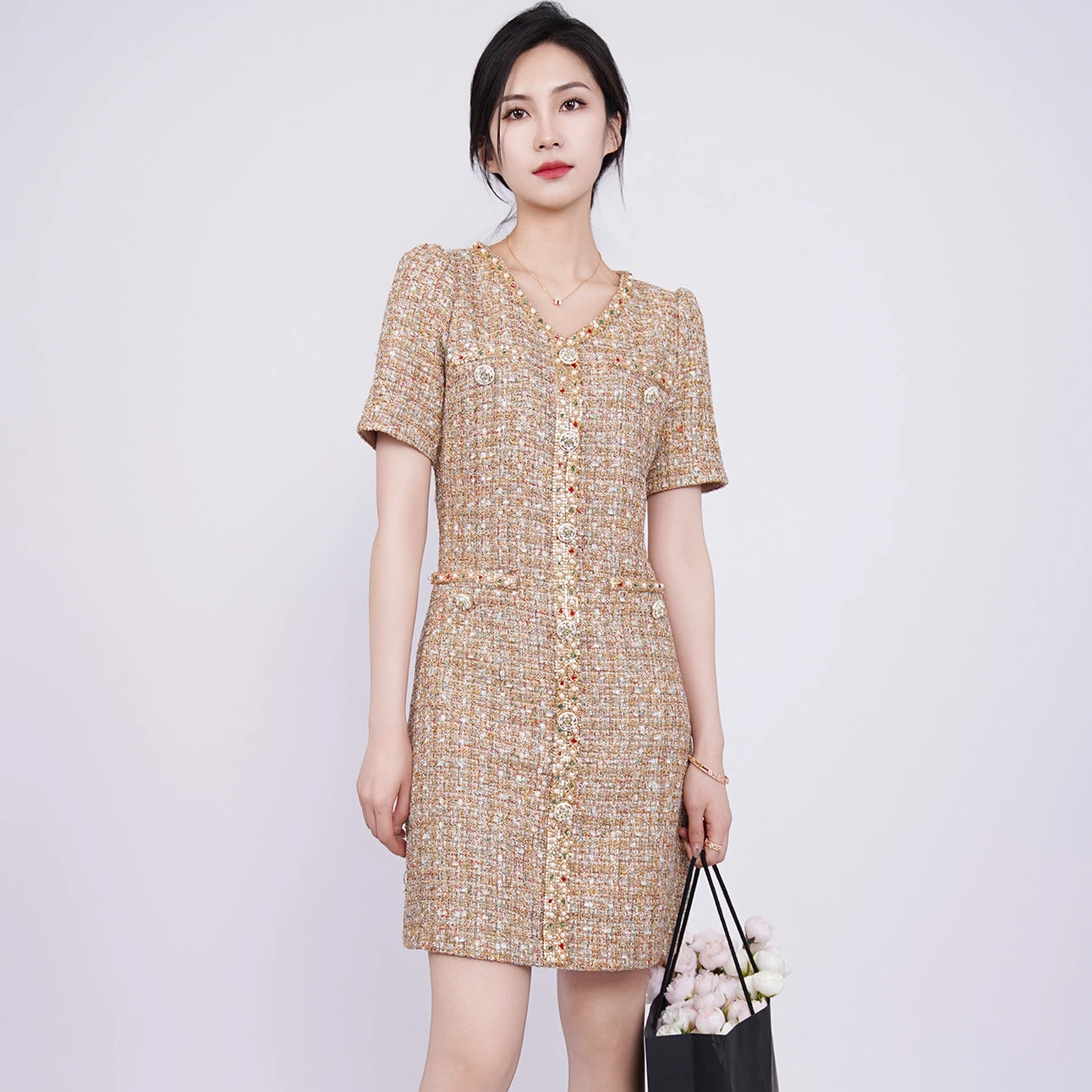 

2024 New French Small Fragrance Luxury Women Tweed Dress Gold Gloss Heavy Industry SHort Sleeve V Neck Slim Fit A Line Dress