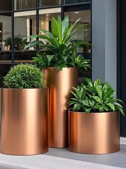 Outdoor stainless steel round flower box combination, commercial street flower beds, municipal fence partitions, wrought iron