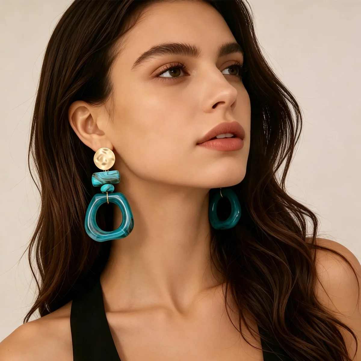 European exaggerated resin smudged geometric earrings women's splicing advanced sense bohemian style stud earrings wholesale