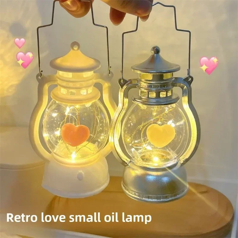 Ins Creative Nightlight Female Dormitory Hands Enhance Appearance Student Couple Atmosphere Decoration Small Oil Lamp Ornament