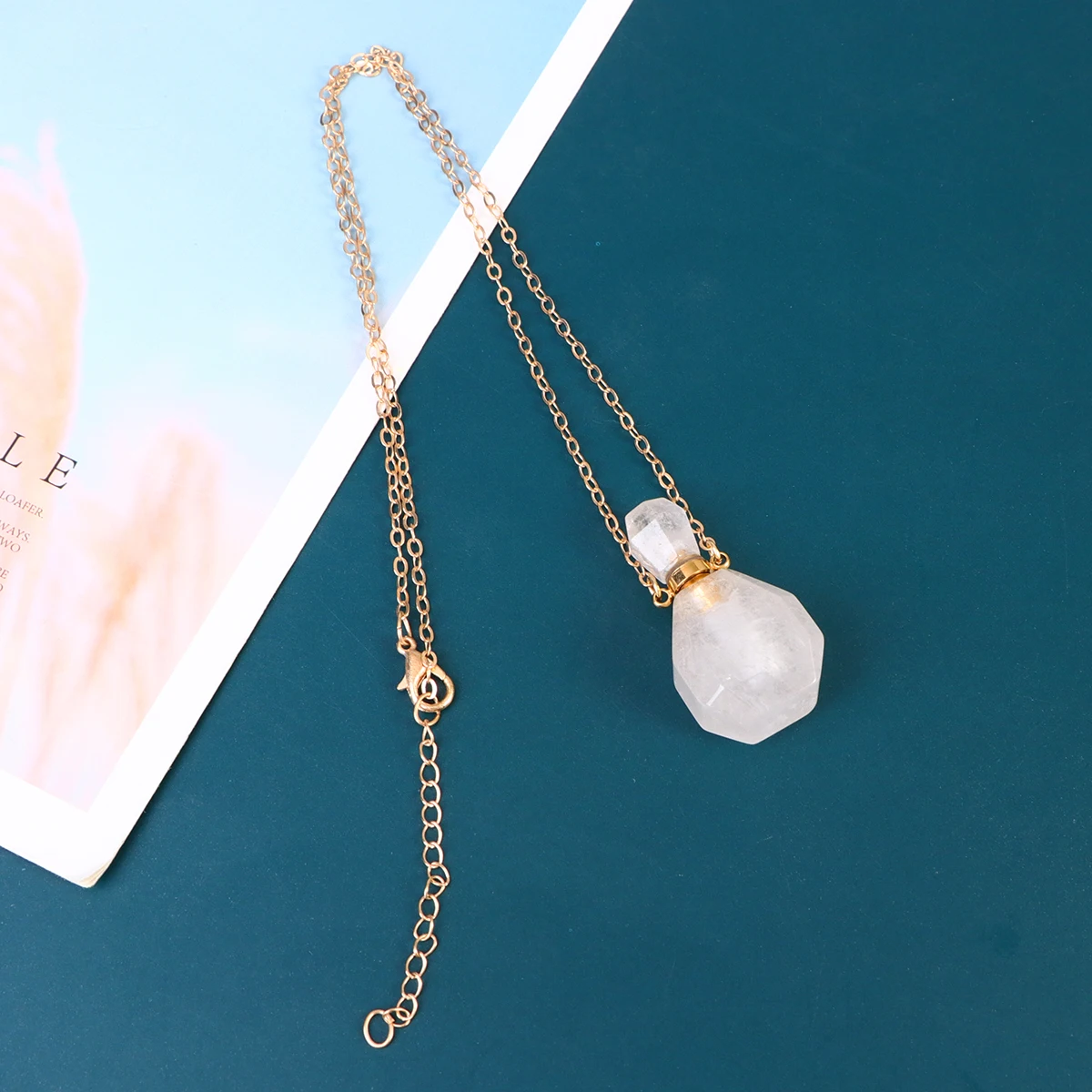 

Natural Fluorite Perfume Bottle Pendant Necklace Colorful Hanging Crystal Aromatherapy Wishing Bottle For Women Party Festival