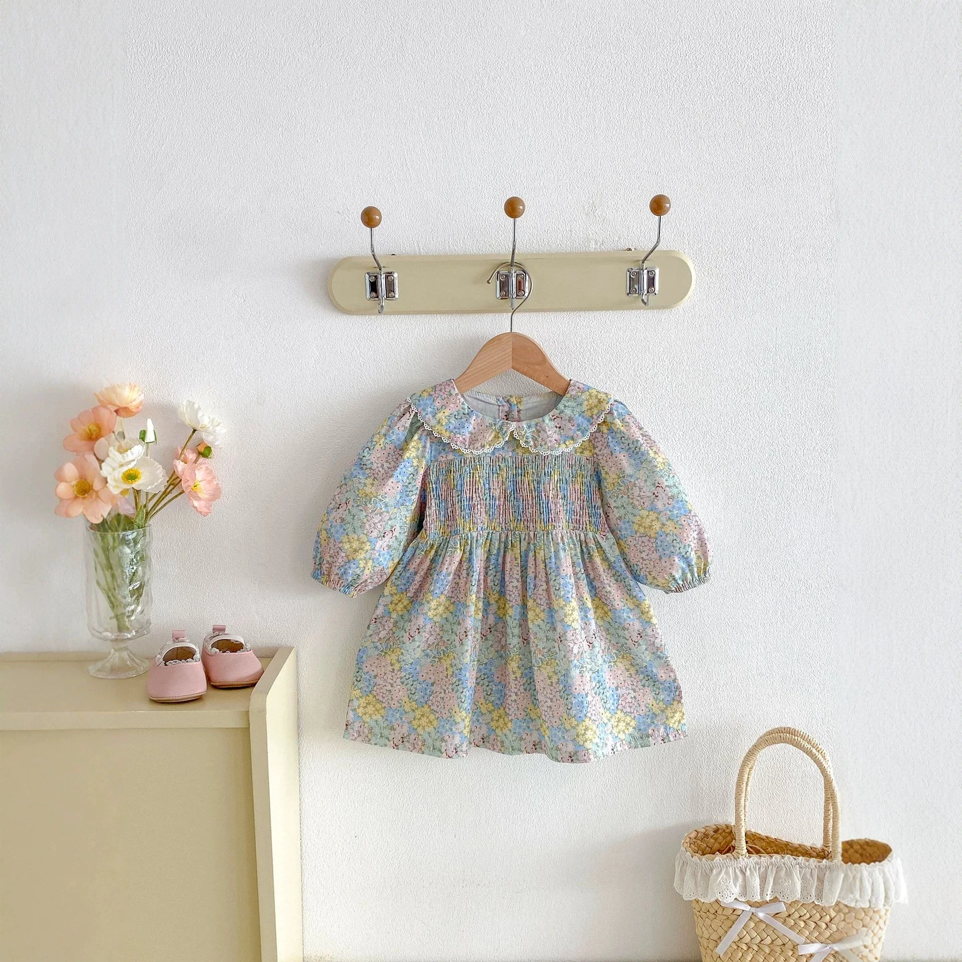 Girl's Autumn Dress 2026 New Style Korean Fashion Ruffled Flower Princess Dress for Kids with Long Sleeves