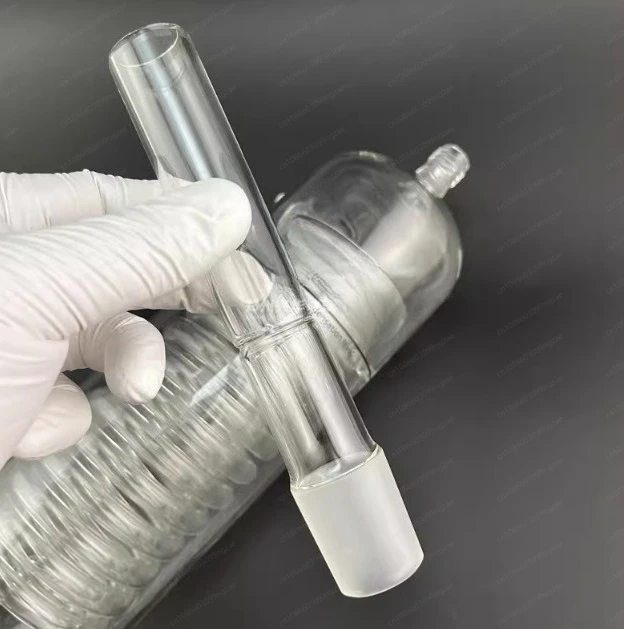 Glass rotating shaft steam duct evaporation tube