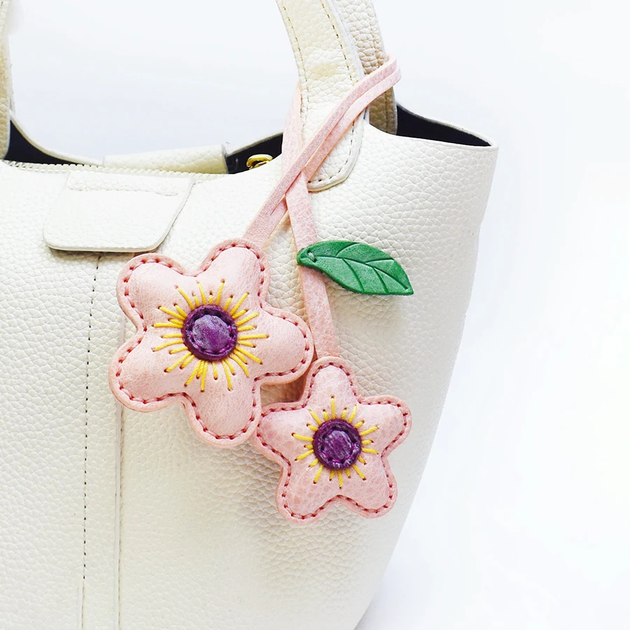 Oriental Cherry Flower Bag Pendant Cowhide Leather Design Exquisite Handmade Simulation Flower Pendant Keychain Bag Charm