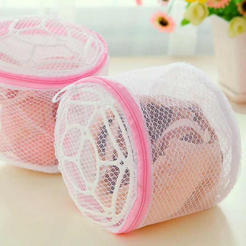 1pc Bra Laundry Bag for Washing Machine, Delicate Mesh Lingerie Protector to Prevent Damage and Tangling with Zipper Closure
