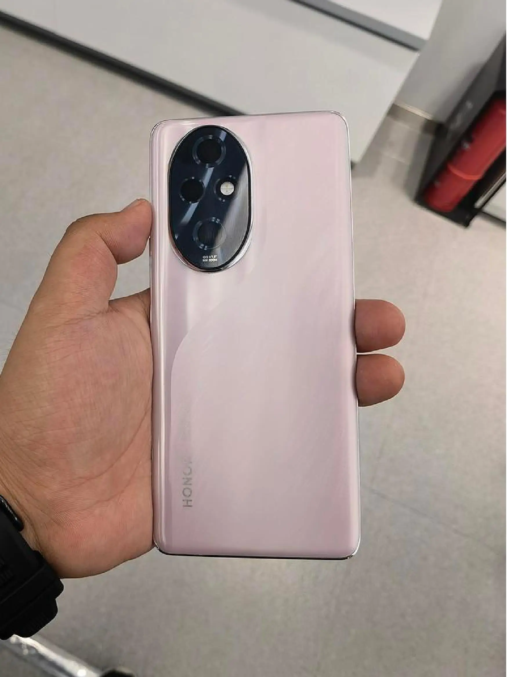 Honor 200 Pro 5g 4000nits 6.78 بوصة OLED OIS 50MP Snapdragon8S Gen3 5200mAh 100w RF تعزيز الهاتف المستخدم #5