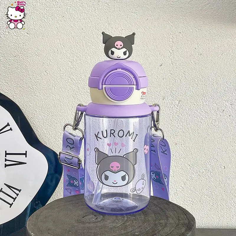 Sanrio-botella de agua para bebidas de verano para niños, hervidor portátil para exteriores, regalo de cumpleaños, taza de plástico de calidad alimentaria Kulomi