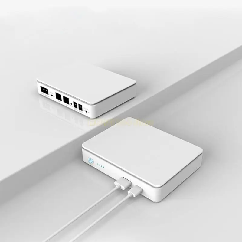 F62C MINI UPS إمدادات الطاقة دون انقطاع ، 10400 مللي أمبير في الساعة 15600 مللي أمبير في الساعة الطاقة الاحتياطية للبطارية