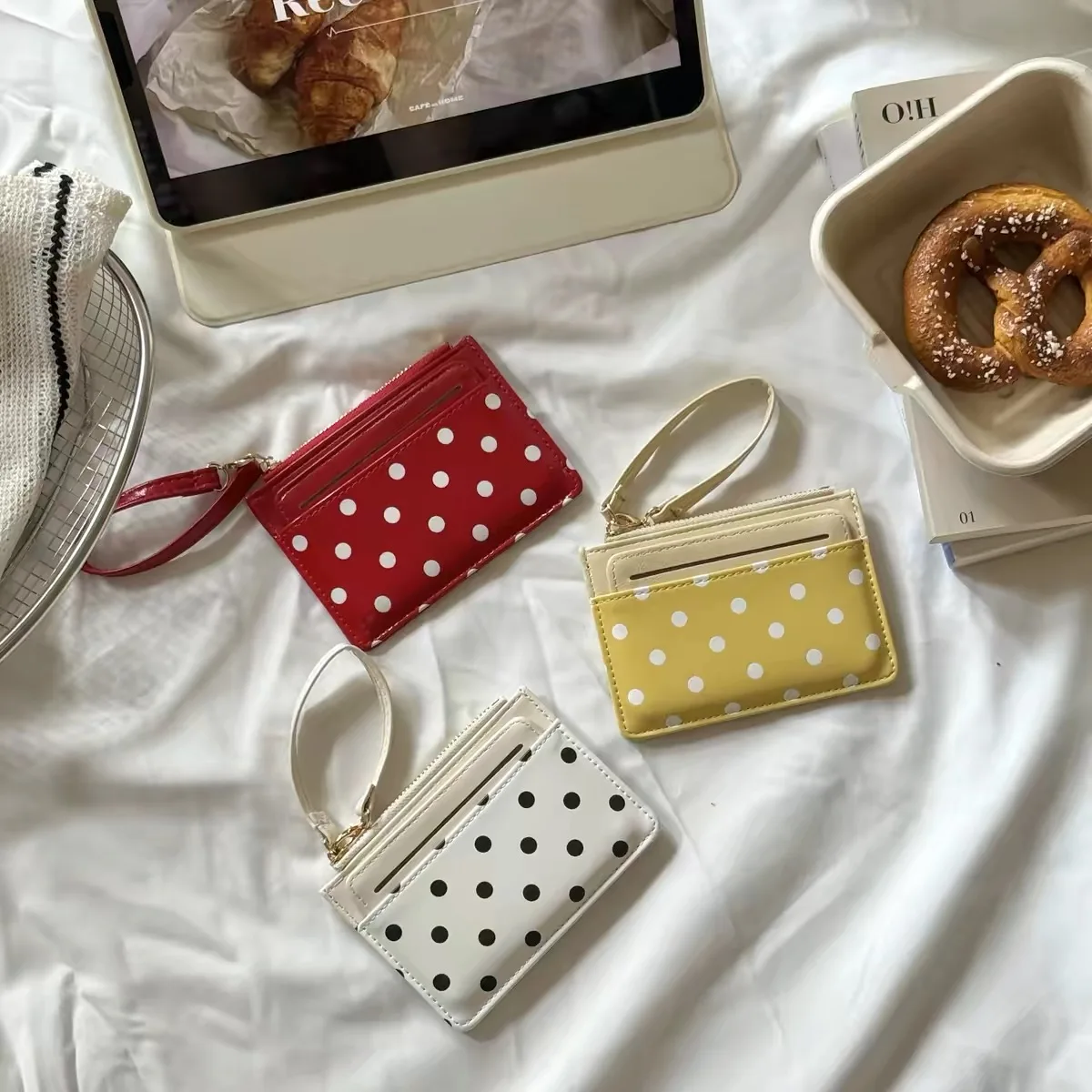 Women's PU Leather Mini Coin Purse Ultra Slim Zipper Wallet with Multi Card Slots Dopamine Polka Dot Credit Card Holder