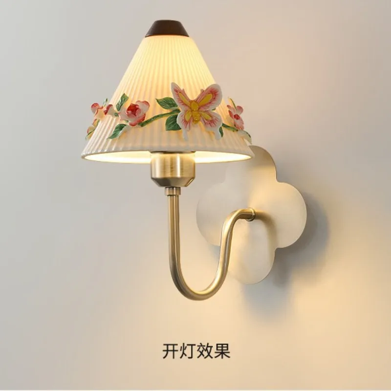 French medieval wall lamp, retro Nanyang style art cream style living room, bed and breakfast bedroom bedside ceramic wall lamp