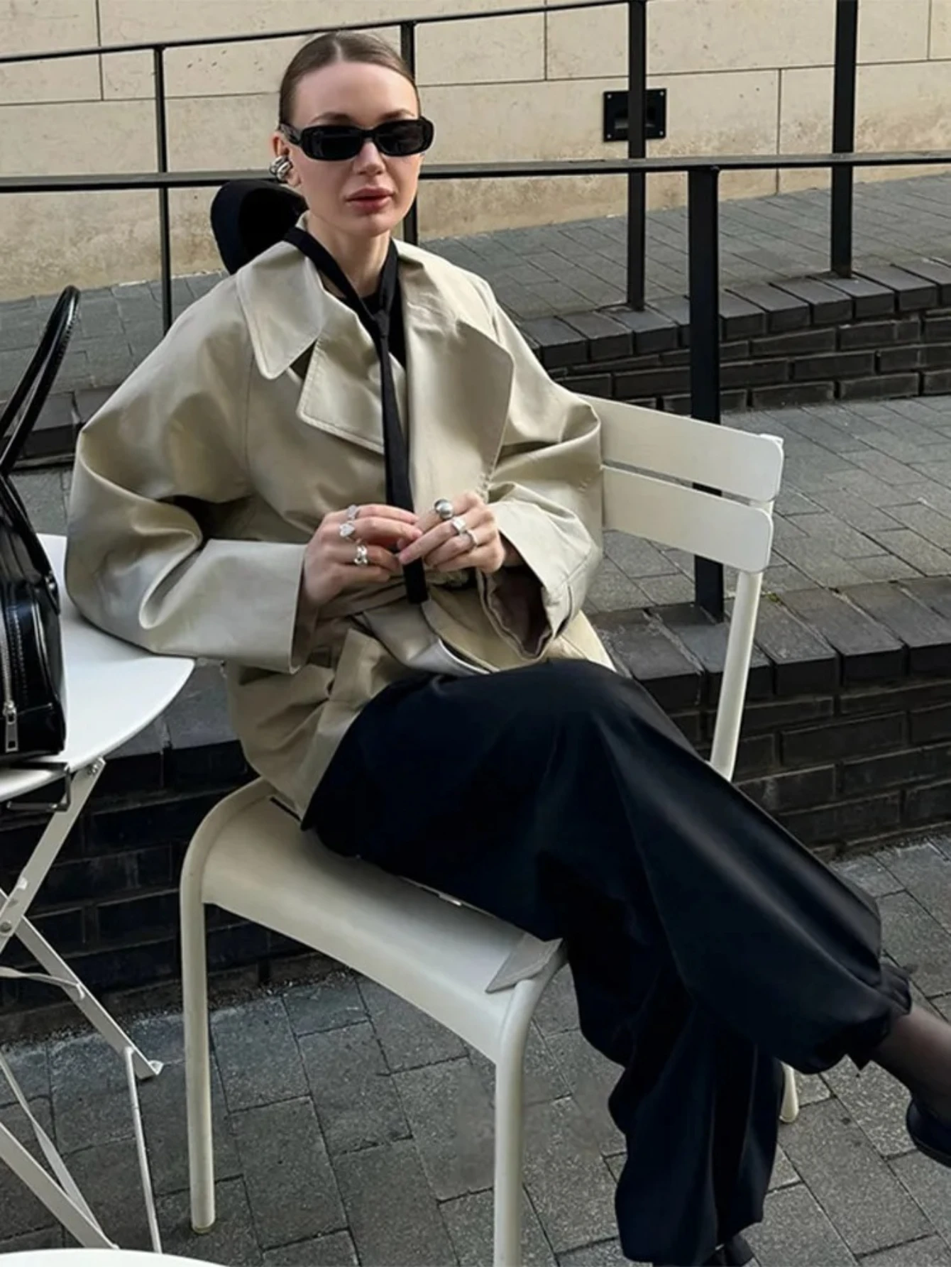 

Весенне-осенняя женская куртка, модная ветровка с рюшами на шнуровке, женская однотонная куртка со свободным воротником и длинными рукавами