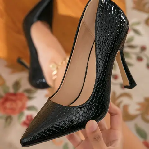 Women's high heels, black high heels, women's shoes, fashion party, hotel gathering, pointed-toe high heels, sexy and simple wom