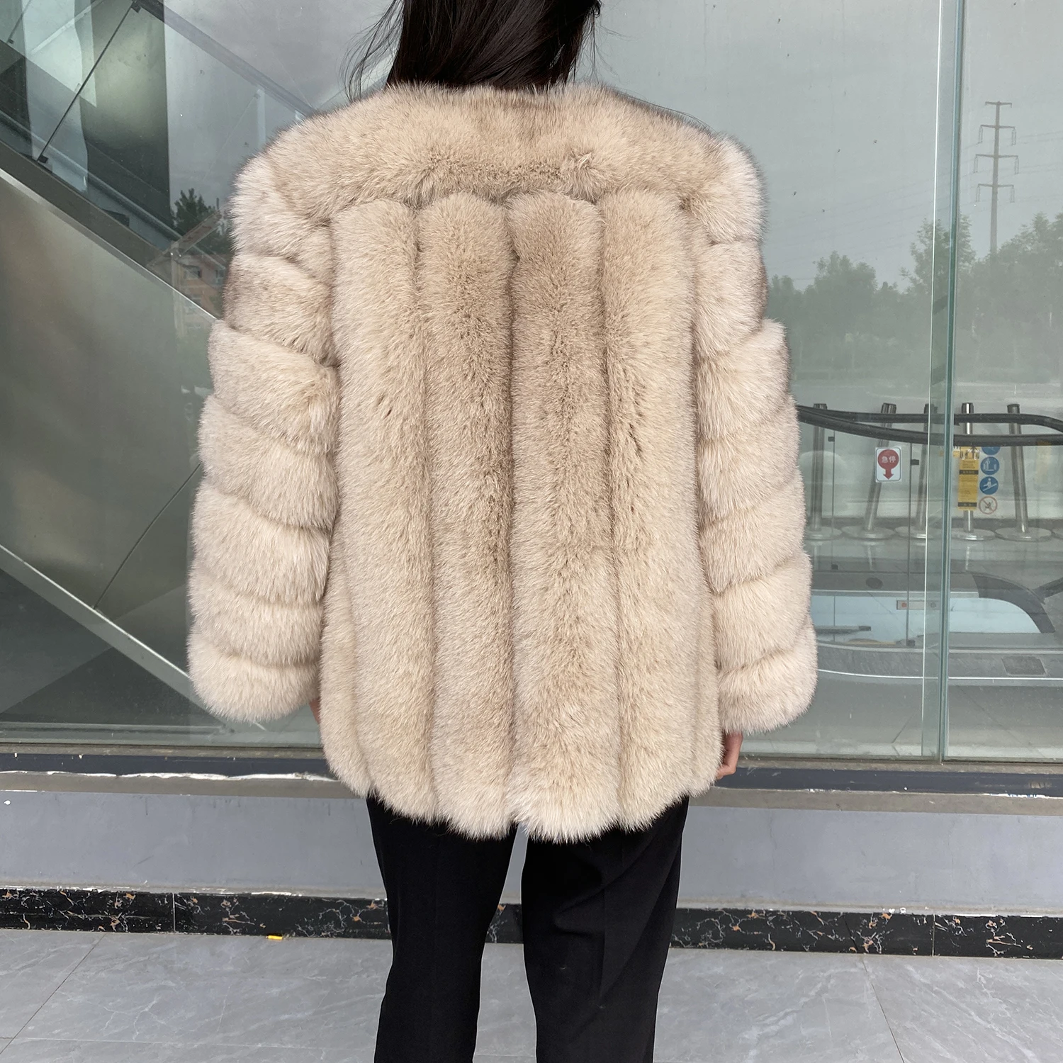 GIENGE Fluffy Voluminous Fur Coat ベージュ Real Fur Coat Women Winter Fashion Natural Fox Fur Jacket Deep V