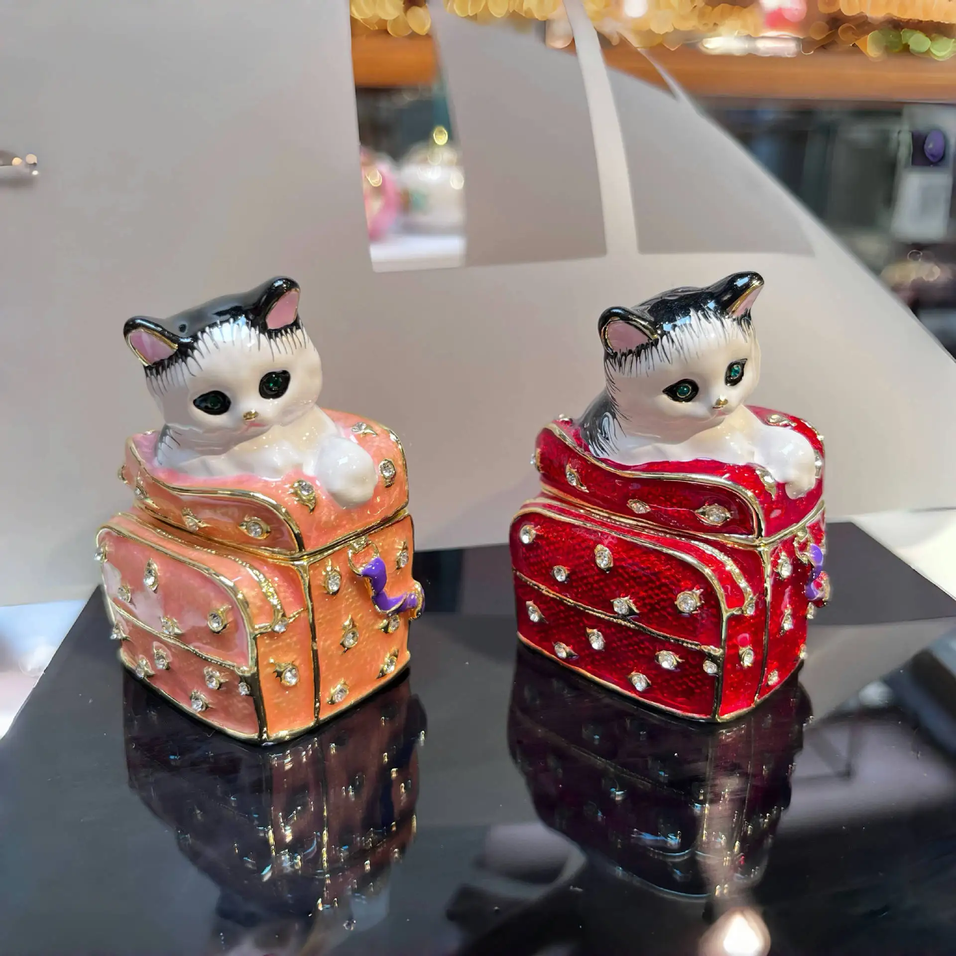 Simple cartoon small ornament backpack kitten enamel jewelry box home decoration desktop storage box handmade small ornament