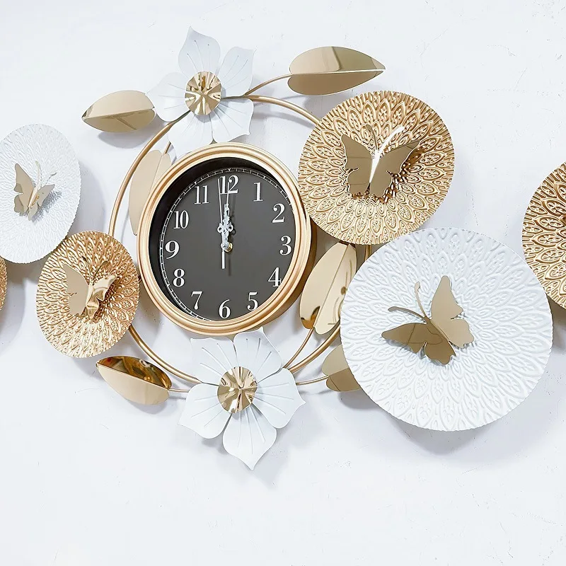 

Metal wrought iron handicraft wall clock titanium stainless steel silent clock wall background home decoration three-dimensional