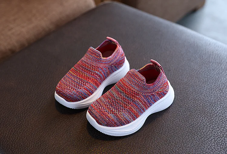 Kinder-Laufschuhe für Jungen und Mädchen, Lässige Atmungsaktive Rutschfeste Mesh-Walkingschuhe mit Weicher Sohle für Kleinkinder – Detail 6