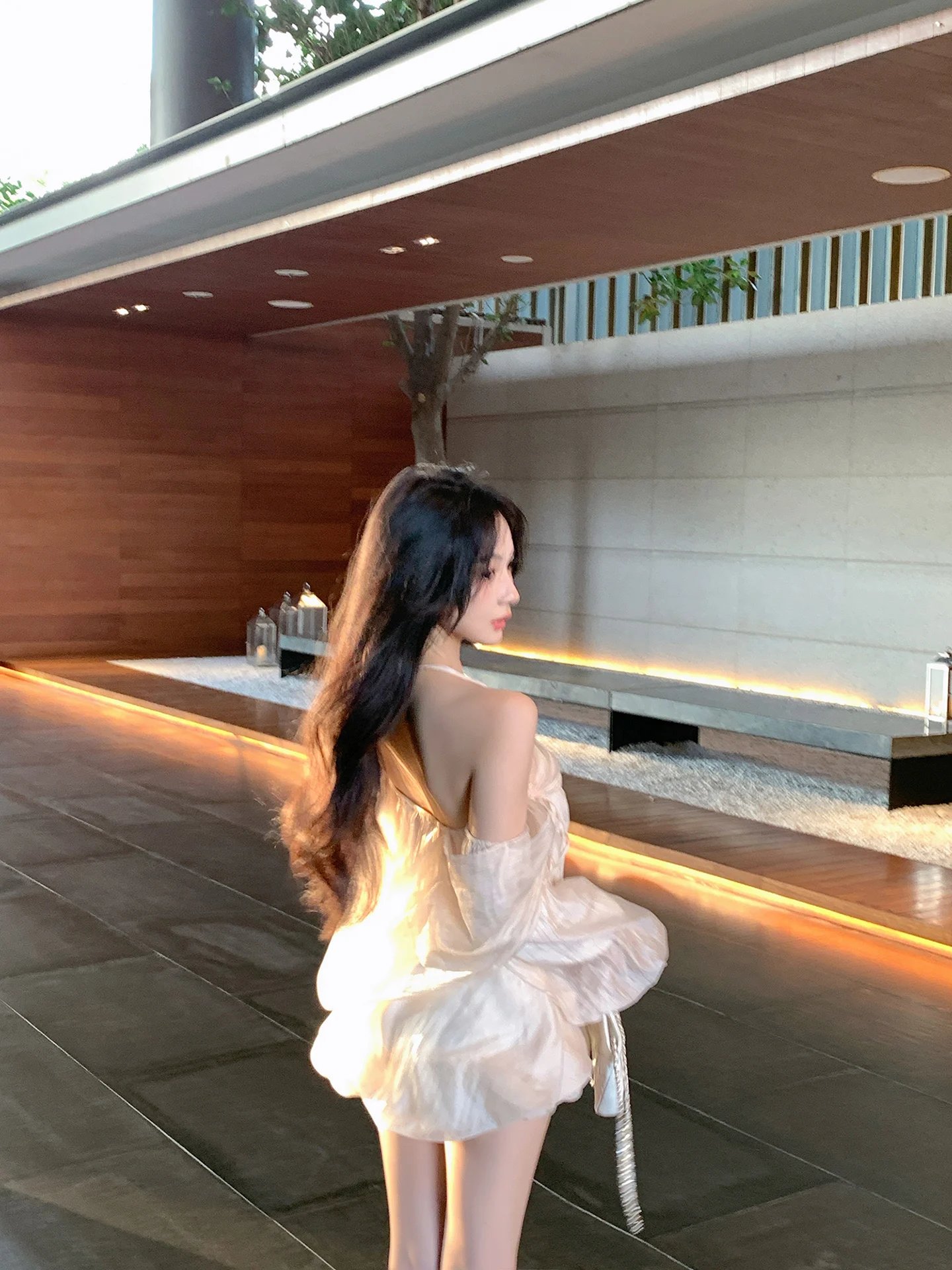 

ZhouYeye Women's Long Sleeve One Shoulder Strap Chiffon Top Summer Bare Shoulder Pure Desire Style Sweet Flavor Casual Shirt