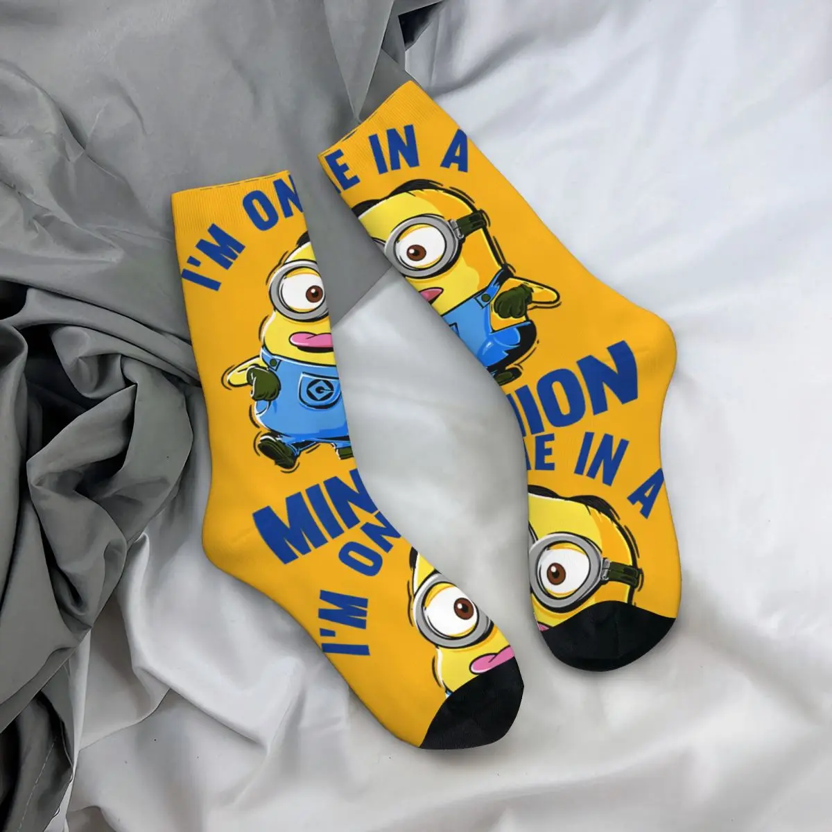 Kaus kaki Minion kompresi gila untuk pria Vintage Despicable Me Minion pola kualitas kaus kaki kru kasual