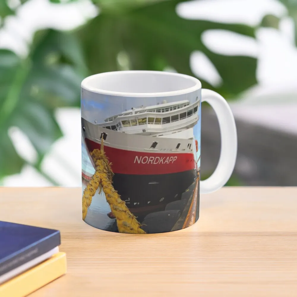 

Hurtigruten MS Nordkapp - Svolvr, Norway Coffee Mug Cups Sets Customs Thermal Cups To Carry Mug