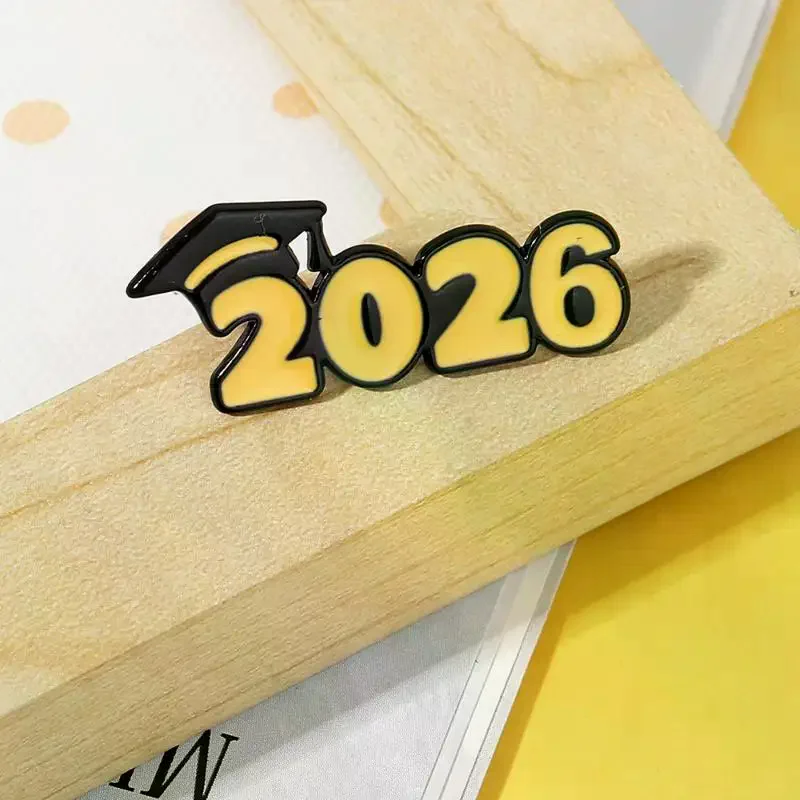 Textured Metal Brooch Pin 2PCS Set Graduation Memory Souvenir  for Students Teachers Gifts