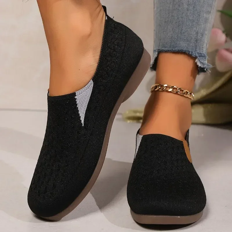 2025 أحذية الإناث شبكة المرأة أحذية فلكنيز خفيفة في الهواء الطلق النساء أحذية رياضية كعب منخفض جولة تو الانزلاق على لينة السيدات حذاء كاجوال