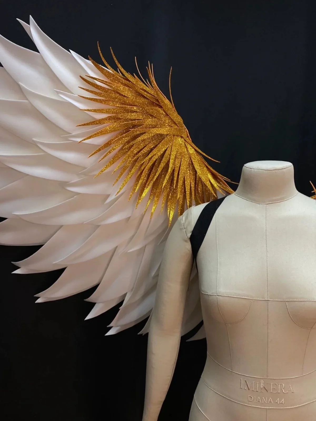 Customized cos comic exhibition adult large white angel wings props