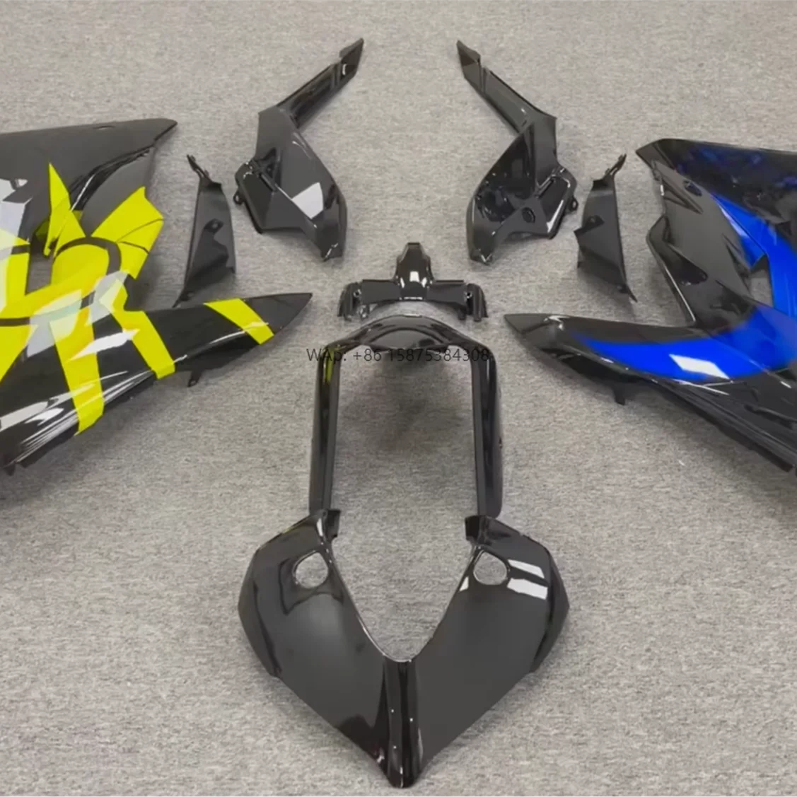 

Motorcycle Fairing Kit for 939S Customized Motorcycle ABS Fairings Kit