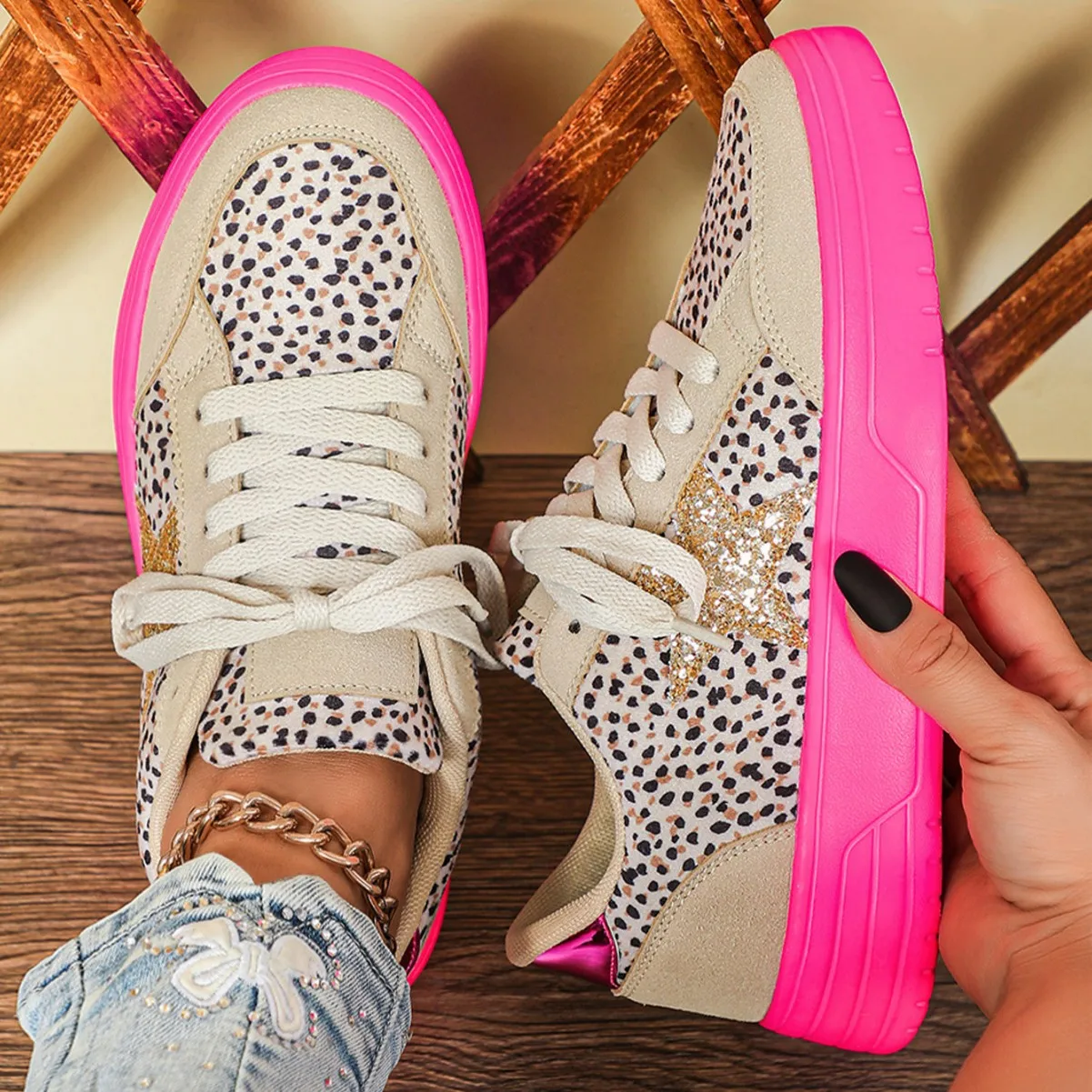 

Men's and women's shoes leopard print skateboard shoes retro casual sports shoes fashionable versatile board shoes