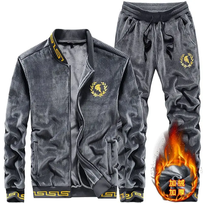 High end velvet plush warm and fashionable casual sports set for men\'s winter trend two-piece set