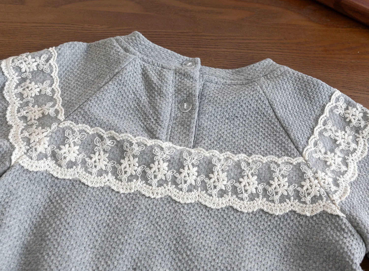 Mädchen-Sweatshirt-Set mit Spitzenbesatz, Frühling/Herbst, dehnbare Freizeit-Hose, Kinder, weich, bequem, zweiteiliges Set, Freizeitkleidung für Babys – Detail 5