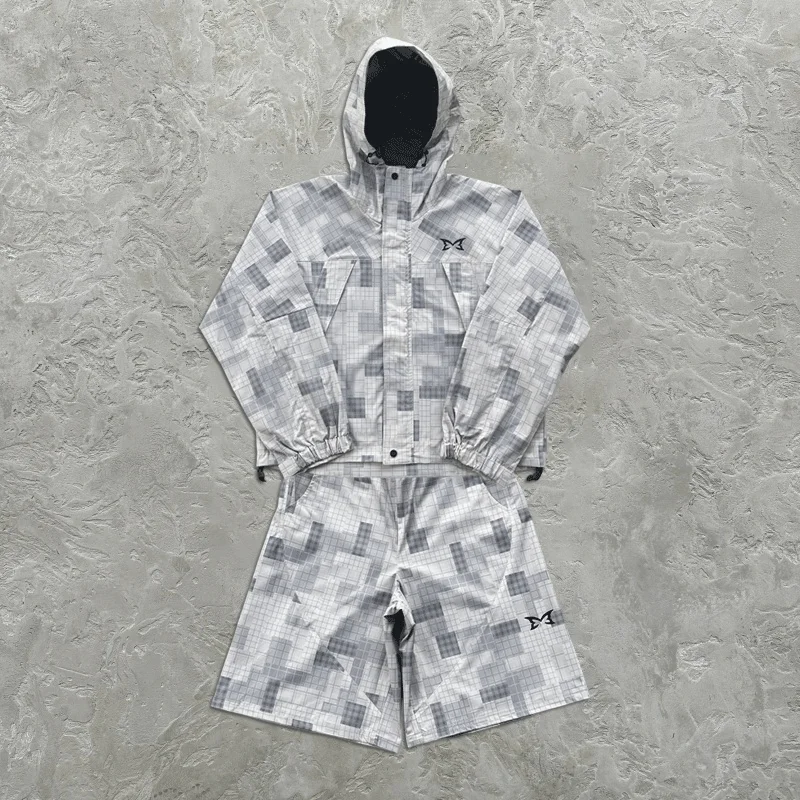 

New Street styl Mertra Thin Hooded Windbreaker Shorts Set y2k Harajuku Fashion Men's / Women's Casual Cool Trench coat Clothes