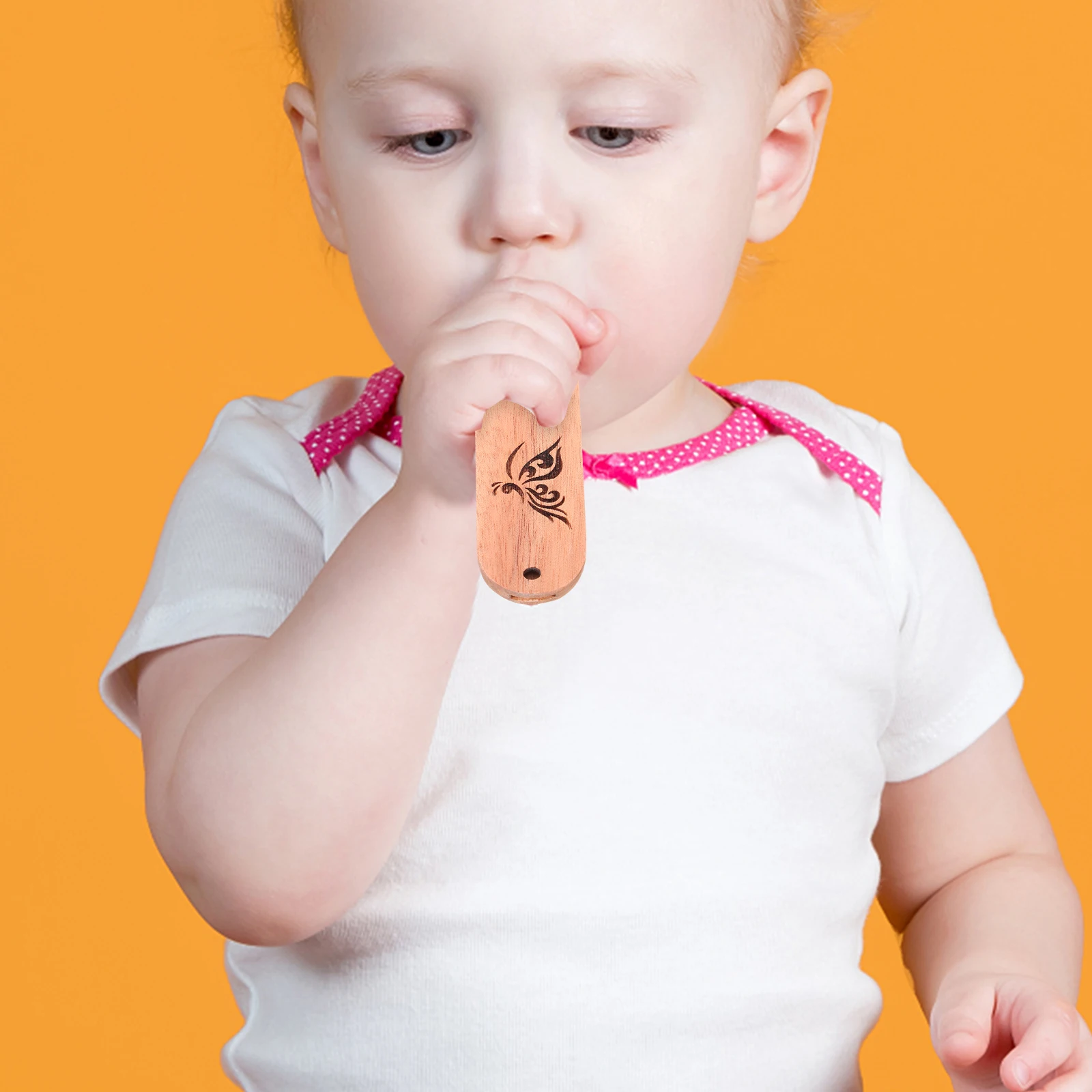 

Wooden Kazoo for Beginner Kids Small Musical Instrument Crafted Durable Wood Material Ideal Children Day Gifts Music Education