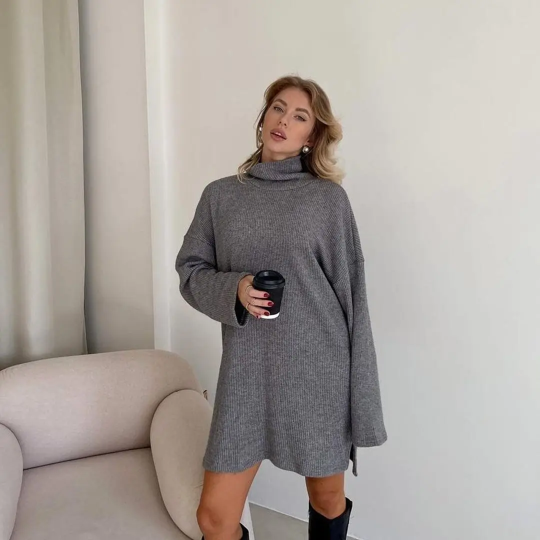 Abito corto a maniche lunghe con colletto semi-alto tinta unita pullover in maglia ampia divisa primavera e autunno 2025