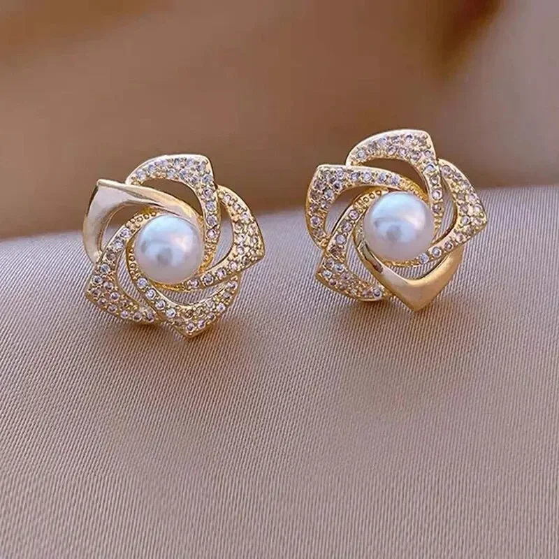 Elegant Flower-Shaped Imitation Pearl Stud Earrings, Gold-Tone with Sparkling Rhinestone Accents, Chic & Trendy Daily Wear Jewelry for Women
