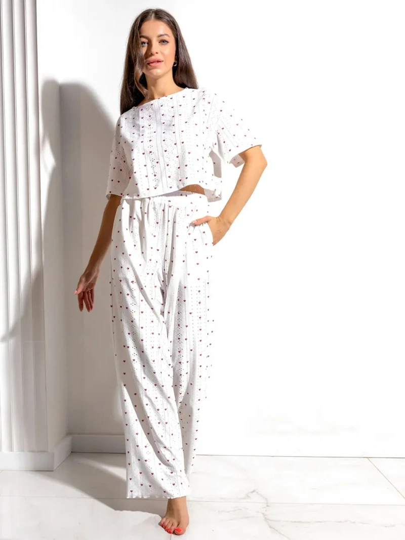 

Stylish Heart Print Pajama Set Long Sleeve Round Neck Crop Top and Long Pants Loose Relaxed Fit Women's Sleepdress Loungewear