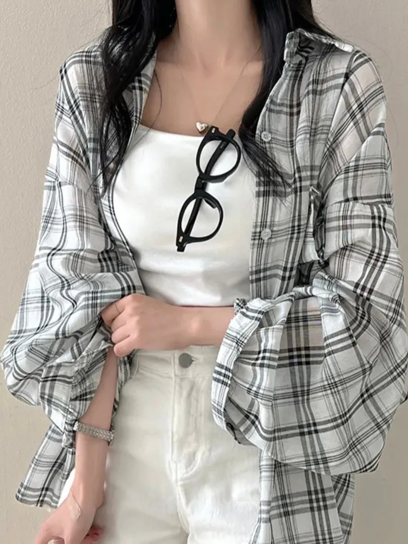 

Chic Plaid irt Women's Loose Hong Kong Sle Retro Sun Protection Outerwear Fairy-like Faionable Top Summer 2025