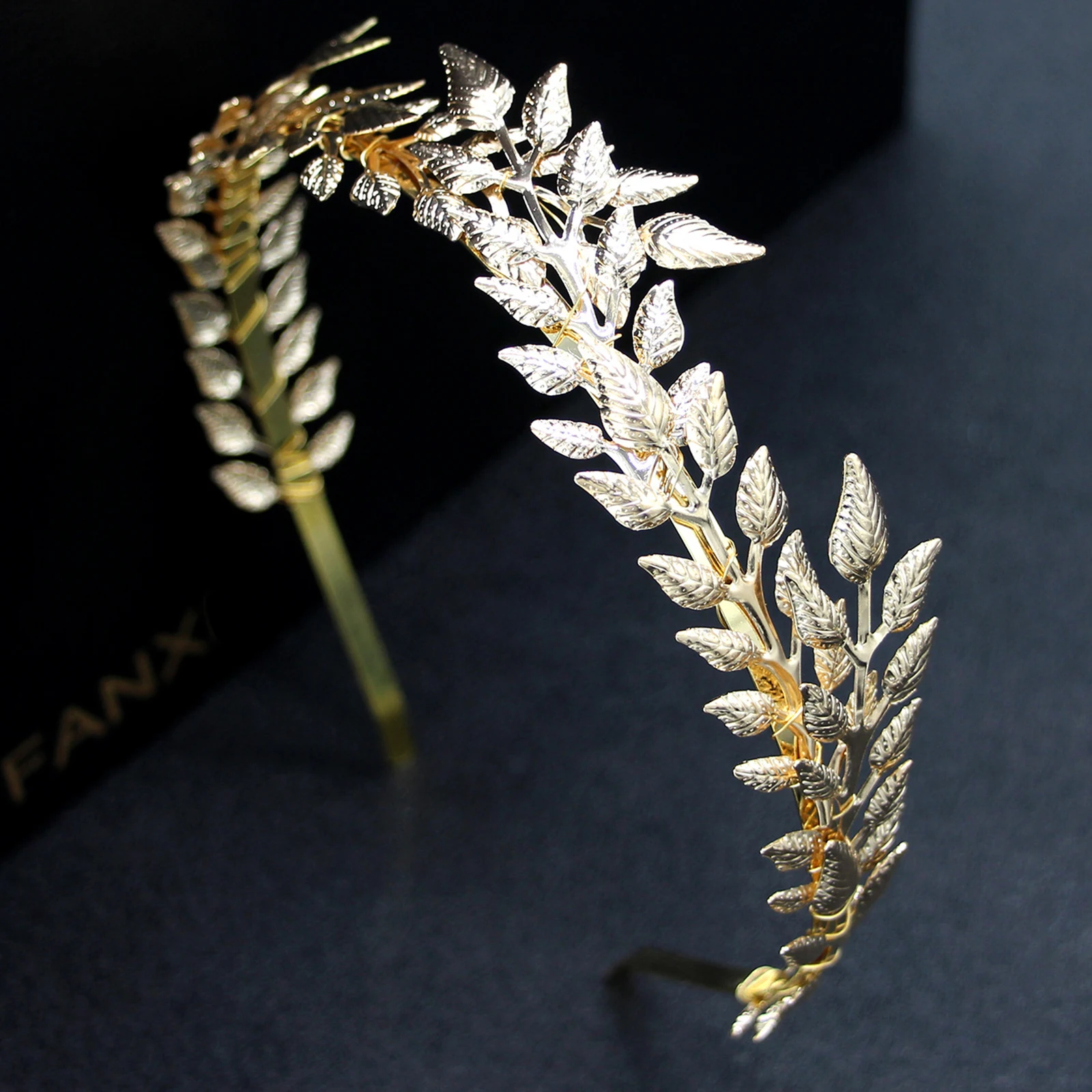

Headband Wedding Hair Crown Tiara For Women Lightweight Party Prom Bridesmaid Bridal Accessories Hair Tiara