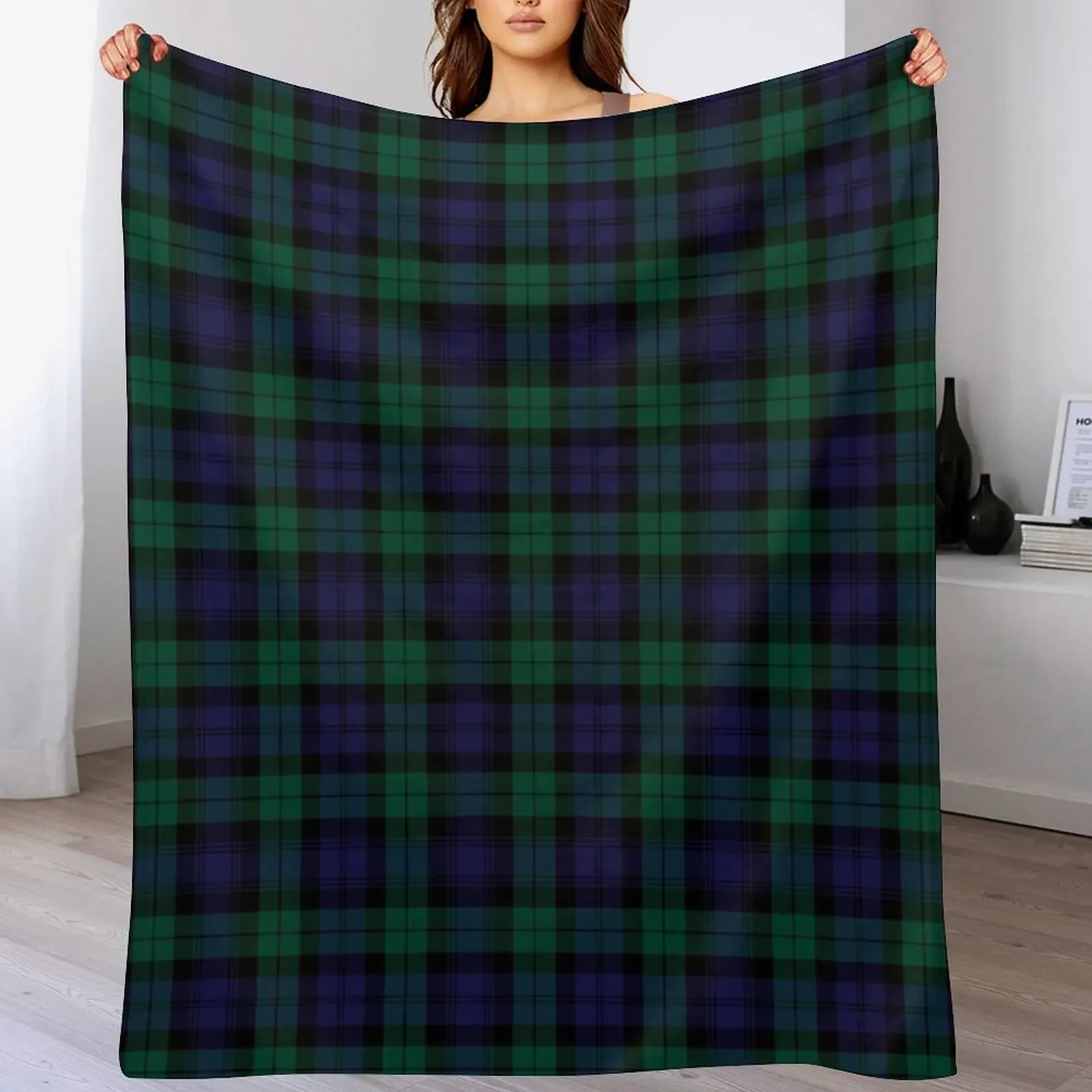 

Blackwatch Tartan Modern Cute Blue and Green Plaid Throw Blanket Soft Luxury Tourist decorative Blankets