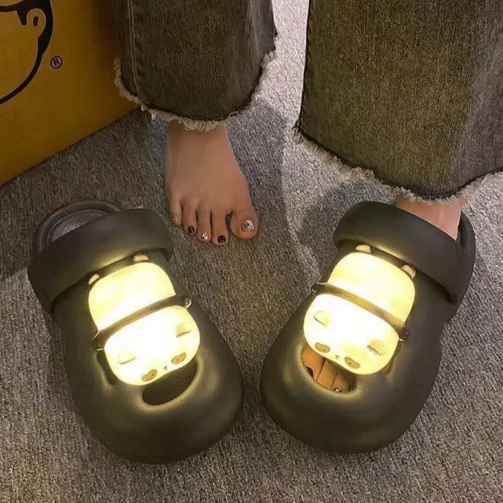 

Светящиеся тапочки с героями мультфильмов, женские тапочки с 3D животными и пандой, на толстой подошве, толстые нескользящие тапочки с подсветкой в виде панды, женские тапочки для девочек